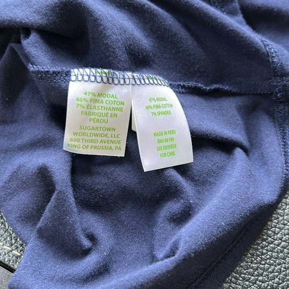 Lilly Pulitzer Cockatoo Pink Paws for a Cause Finn Long Sleeve Top Breast Cancer - Picture 9 of 11